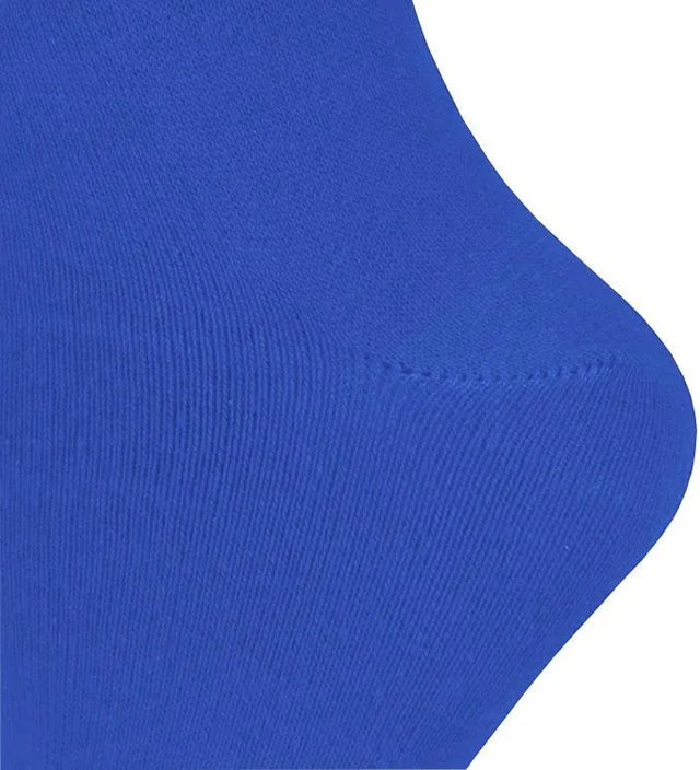 Pair Of Over Knee Football Socks 26x17x4cm 26x17x4cm | Ideal for All Surfaces, Kids & Adults | Match-Ready | Includes Pump & Needle | Durable & Long-Lasting Performance