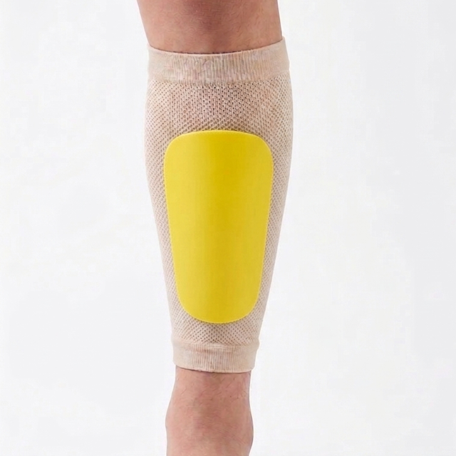 spall Mini Football Shin Guards 10cm Youth Soccer Shin Pads Lightweight Protective Leg Guards for Kids Training Match High Impact Protection Comfortable Secure Fit Premium Quality