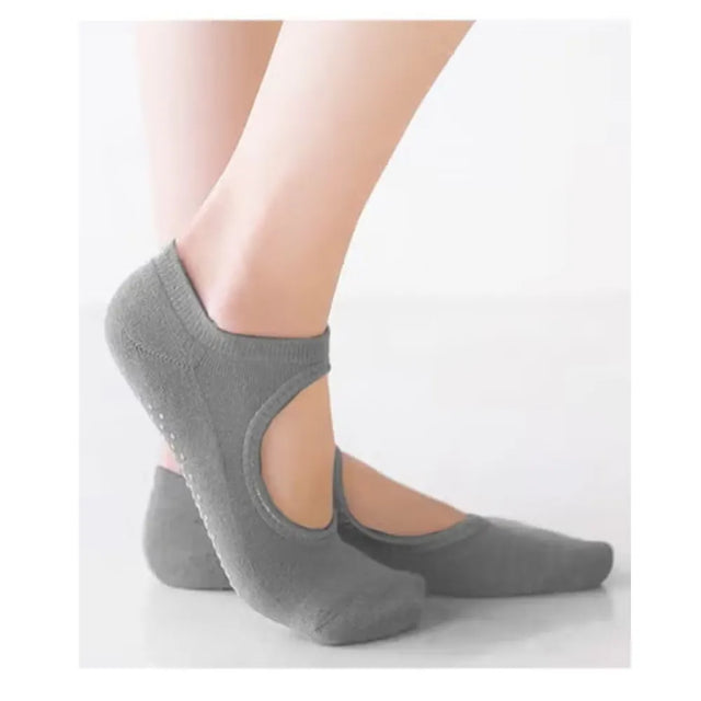1 Pair Foot Care Massage Anti-Slip Men Women Yoga Socks | Ideal for All Surfaces, Kids & Adults | Match-Ready | Includes Pump & Needle | Durable & Long-Lasting Performance