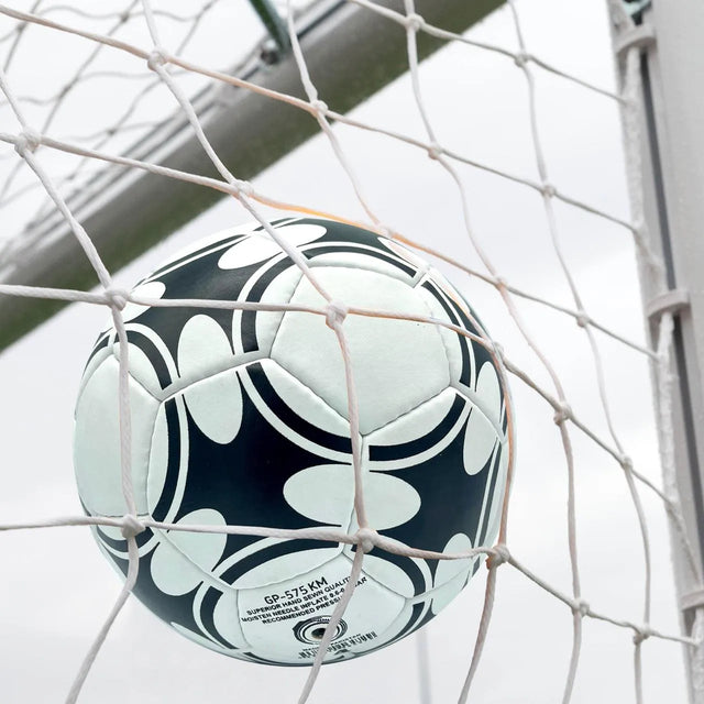 Football Soccer Ball For Matches World Cup Best Indoor/Outdoor Water Proof Ball For Professional Training And Match Men And Women Youth And Adult | Ideal for All Surfaces, Kids & Adults
