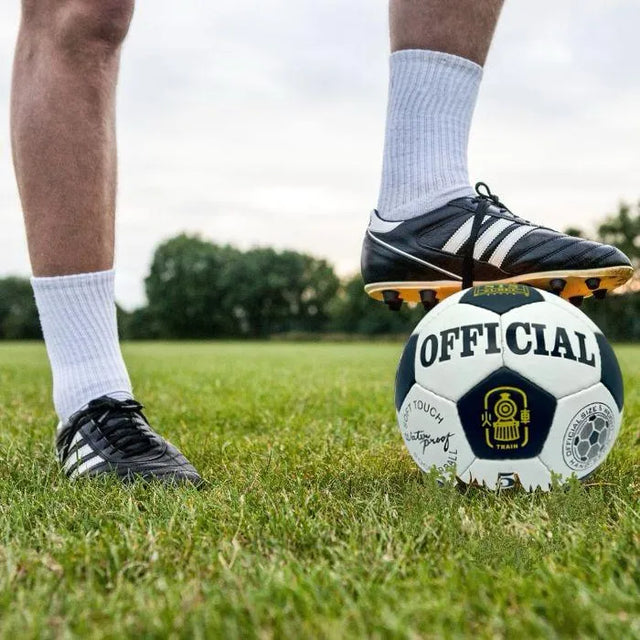 Football Soccer Ball For Matches World Cup Best Indoor/Outdoor Water Proof Ball For Professional Training And Match Men And Women Youth And Adult | Ideal for All Surfaces, Kids & Adults