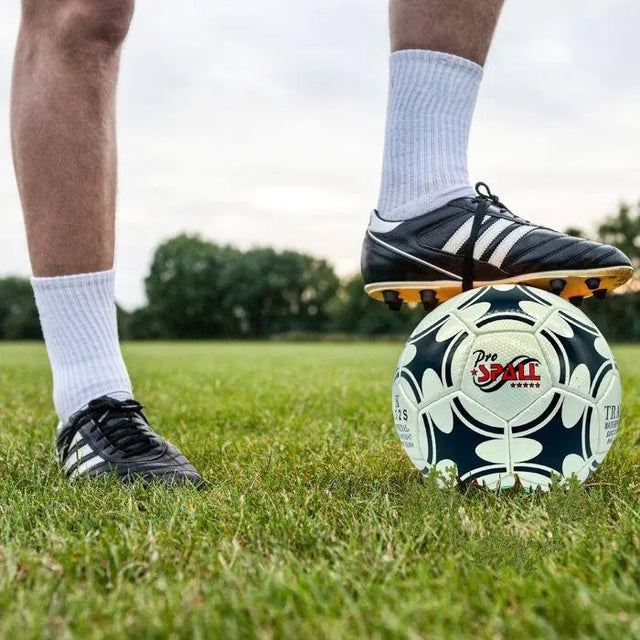 Football Soccer Ball For Matches World Cup Best Indoor/Outdoor Water Proof Ball For Professional Training And Match Men And Women Youth And Adult | Ideal for All Surfaces, Kids & Adults
